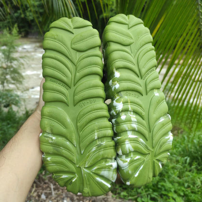 Monstera Slippers